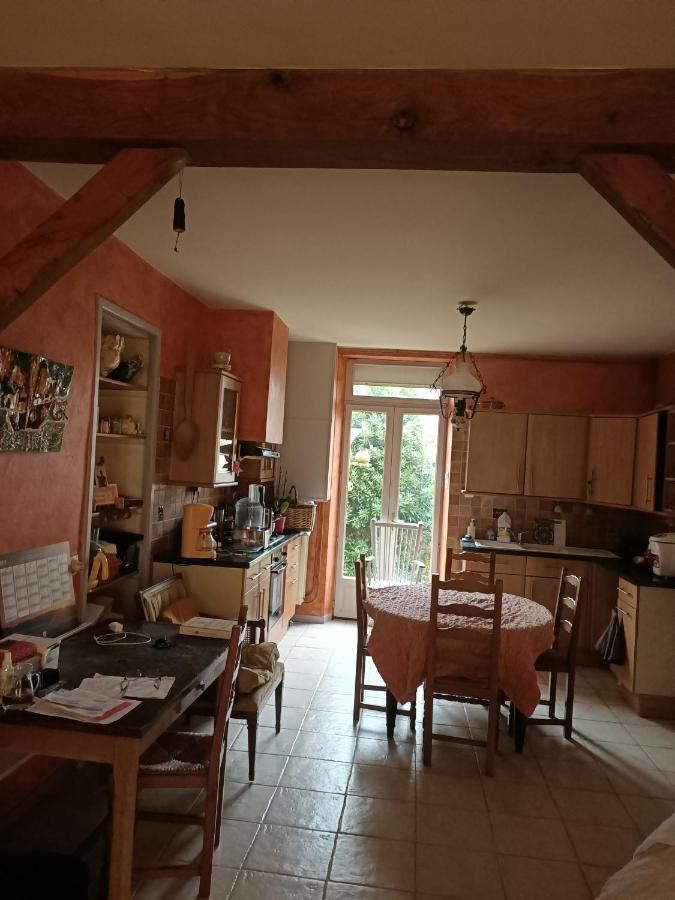 Hotel L'Angelique à Bouillé-Courdault Extérieur photo