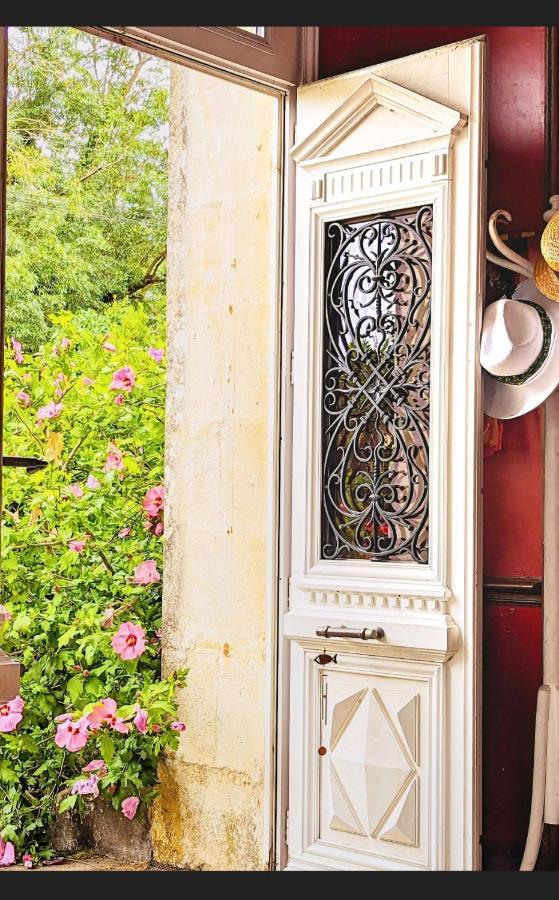 Hotel L'Angelique à Bouillé-Courdault Extérieur photo